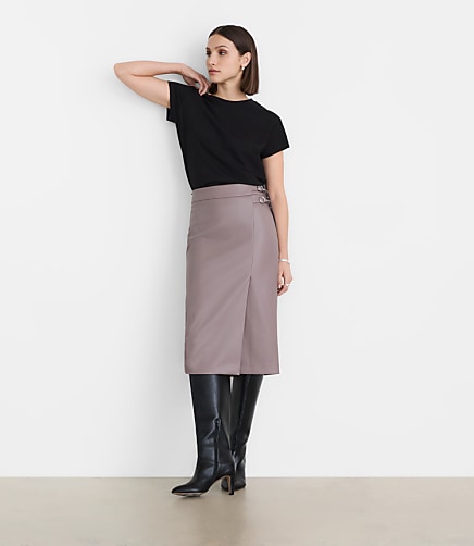 LOFT Versa Relaxed Tee