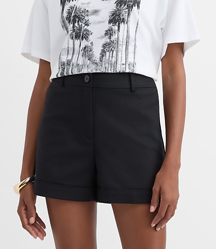 Curvy Cuffed Shorts in Doubleweave