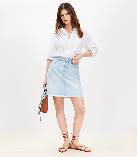 Frayed Denim Mini Skirt in Light Wash Indigo