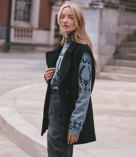 Petite Double Breasted Sleeveless Jacket