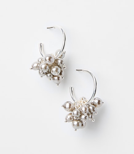 Pearlized Cluster Hoop Earrings