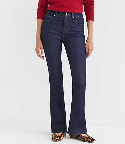 Curvy Mid Rise Boot Jeans in Classic Rinse Wash