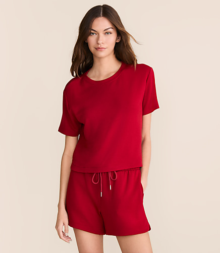 Lou & Grey Lightweight Scubasoft Rounded Hem Tee
