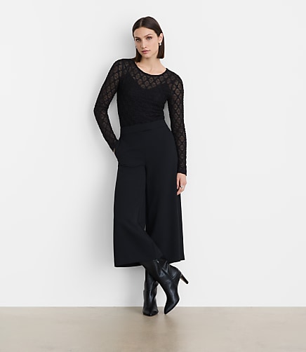 Petite LOFT Versa Geo Lace Long Sleeve Top