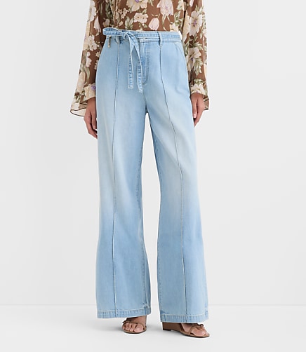 Petite Curvy Tie Waist High Rise Palazzo Jeans in Light Wash