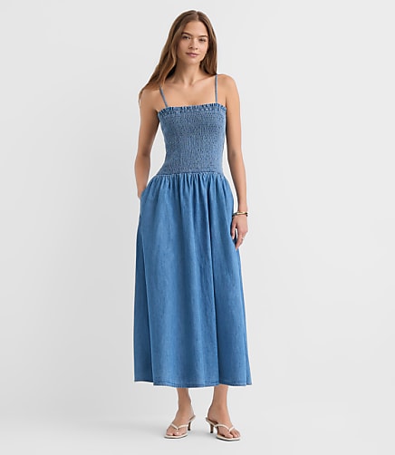 Petite Chambray Smocked Strappy Midi Pocket Dress
