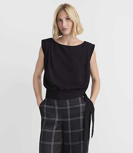 Side Tie Wedge Top