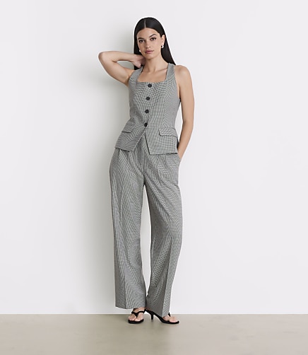 Petite LOFT Versa Seasonless Stretch Halter Vest in Mini Houndstooth