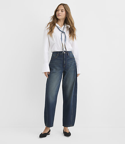 Rivete Seamed High Rise Horseshoe Jeans in Lune Wash