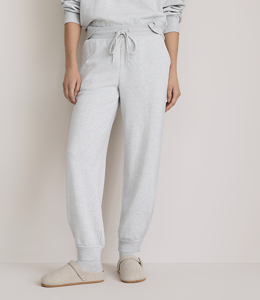 Lou & Grey Heathered Elite Fleece Pleated Joggers