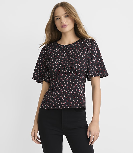 Bouquet Seamed Flutter Sleeve Top