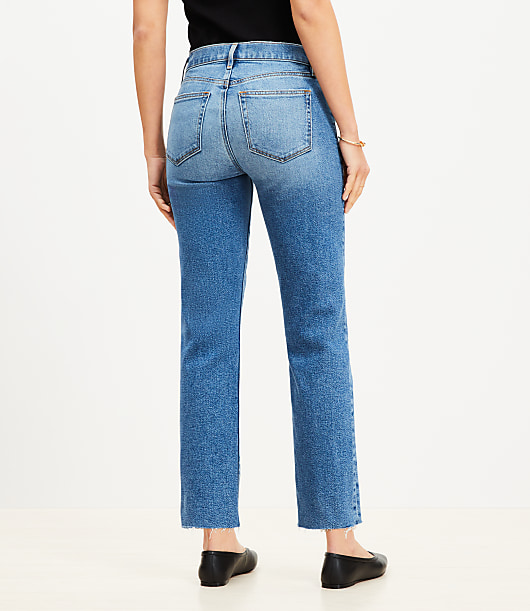Fresh Cut Mid Rise Slim Jeans in Bright Vintage Wash