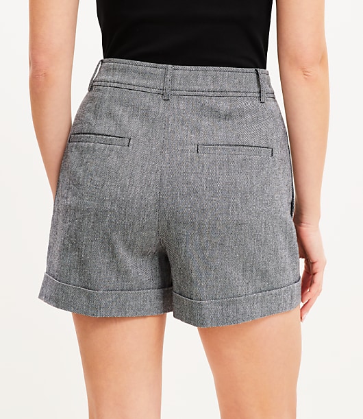 Curvy Cuffed Shorts in Cotton Linen