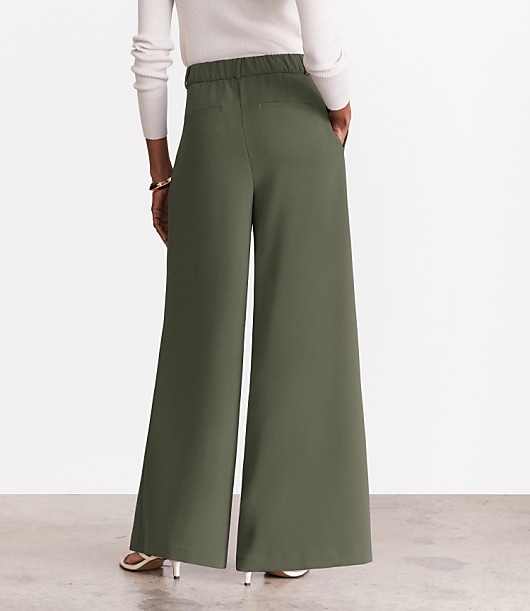 Petite LOFT Versa Crepe Drape Palazzo Pant