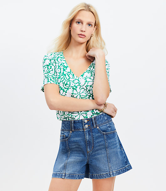 Floral Everyday V-Neck Tee