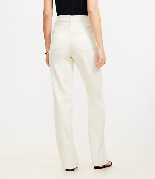 Mid Rise Relaxed Straight Jeans in Ecru - Ecru