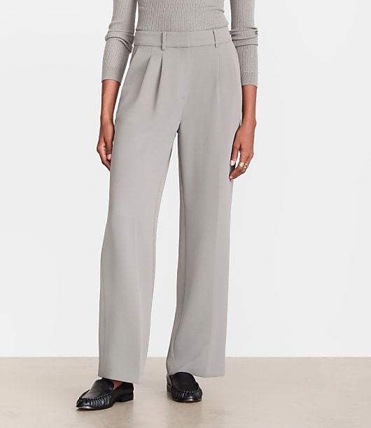 LOFT Versa Crepe Drape Pleated Relaxed Straight Pants - Cool Sage