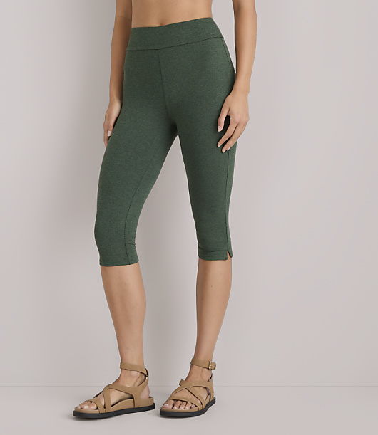 Lou & Grey Heathered Brushedsoft Capri Pants
