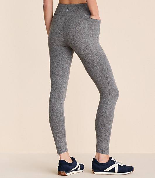 Lou & Grey Heathered Brushedsoft Side Pocket 7/8 Leggings