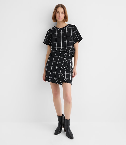 Windowpane Frame Neck Top