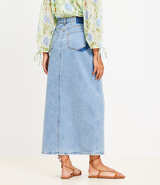 Denim Maxi Skirt in Light Vintage Wash