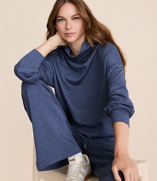 Lou & Grey Heathered Scubasoft Mock Neck Drawstring Hem Top