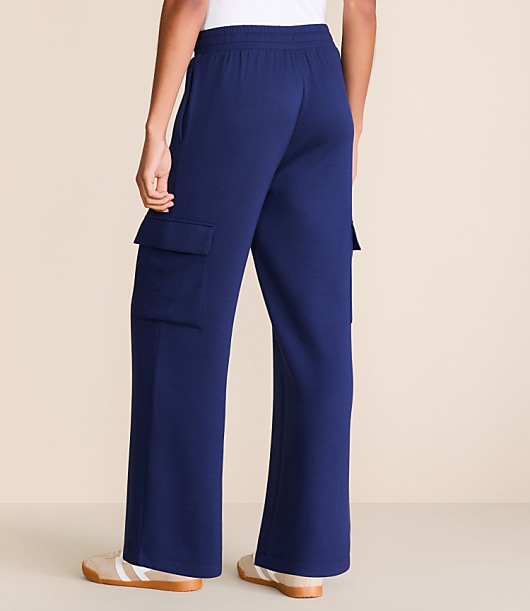 Lou & Grey Scubasoft Straight Leg Cargo Pants