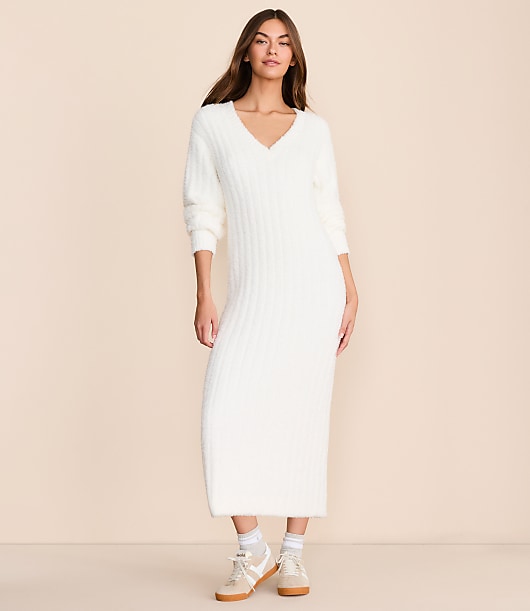 Lou & Grey Teddy V-Neck Maxi Dress