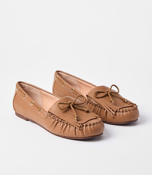 Loft Fringe Bow Moccasins