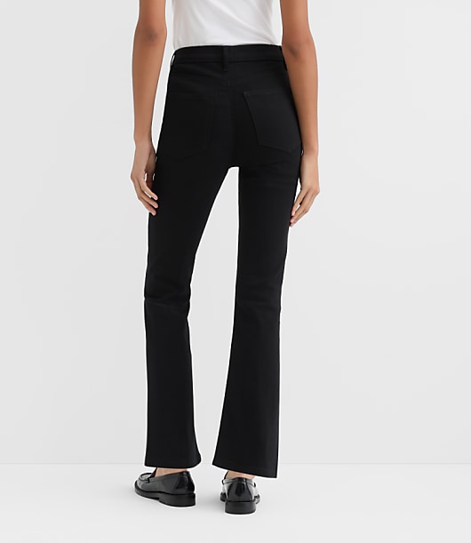 Rivete Tall Curvy High Rise Kick Crop Jeans in Noir Wash
