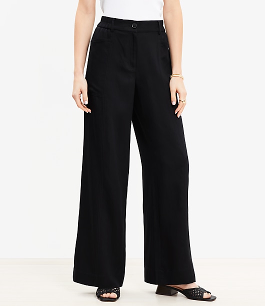 Petite Seamed Wide Leg Pants