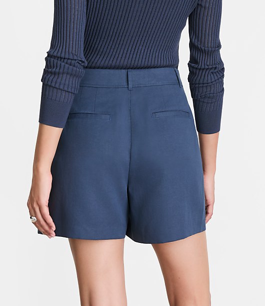 LOFT Versa Pure Spun Pleated Shorts