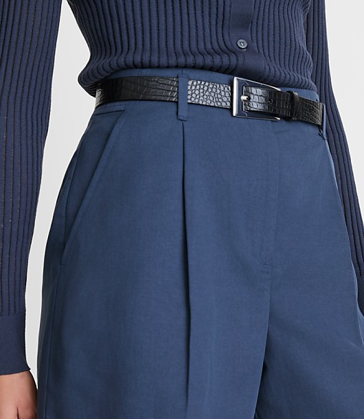 LOFT Versa Pure Spun Pleated Shorts