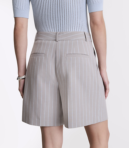 LOFT Versa Seasonless Stretch Double Pleat Shorts Stripe