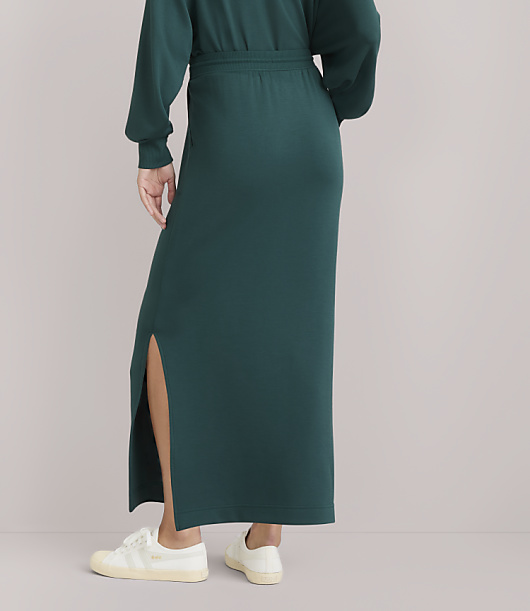 Lou & Grey Lightweight Scubasoft Midi Pocket Skirt