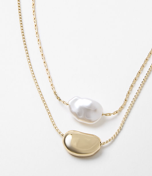 Pearlized Mini Layered Necklace Set