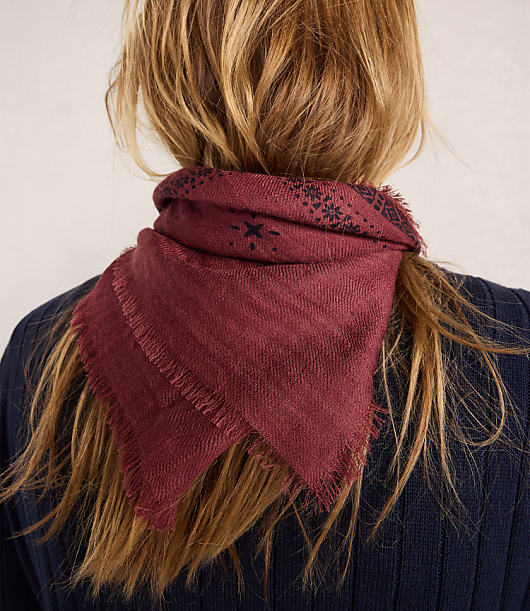 HWW SQUARE SCARF