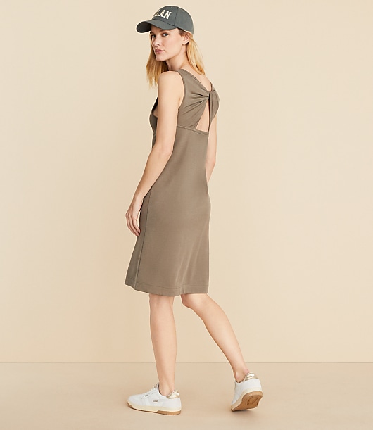 lou and grey sandwashed dress & Cutout Back Mini Size XS Tea Green Women's open back maxi gown