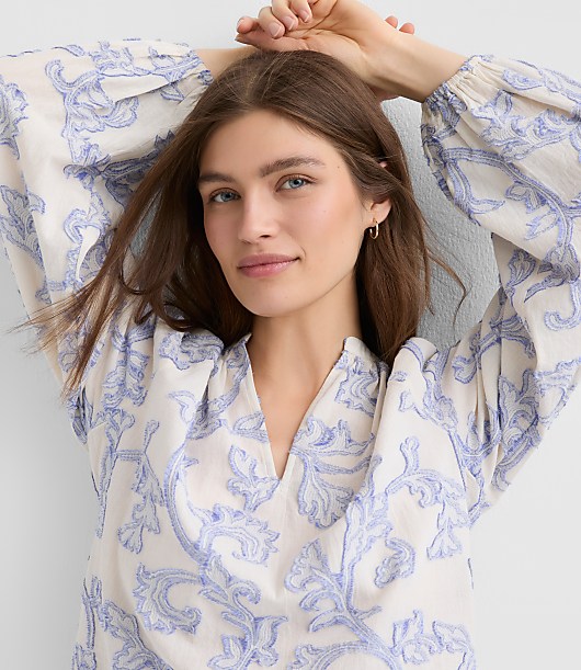 トップス Bluelea silky jacquard blouse Paisley Jacquard Split Neck Blouse